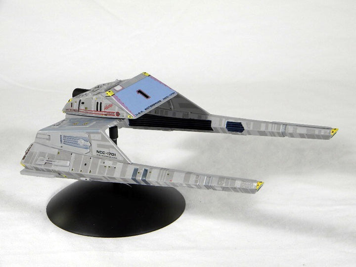 AMT 1:187 Star Trek Vulcan Shuttle Surak Plastic Model