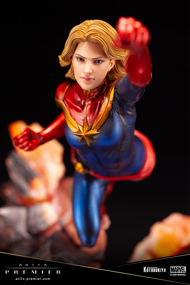 Kotobukiya Marvel Universe: Captain Marvel ArtFX Premier Statue