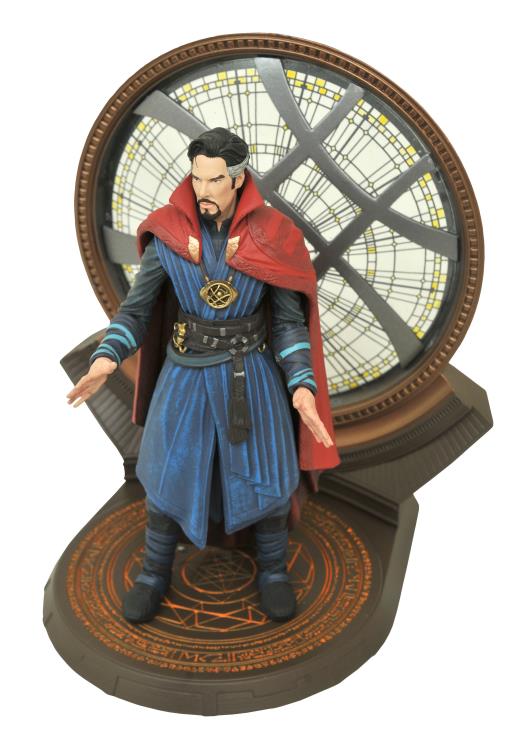 Doctor Strange in the Multiverse of Madness Select Doctor Strange Figure