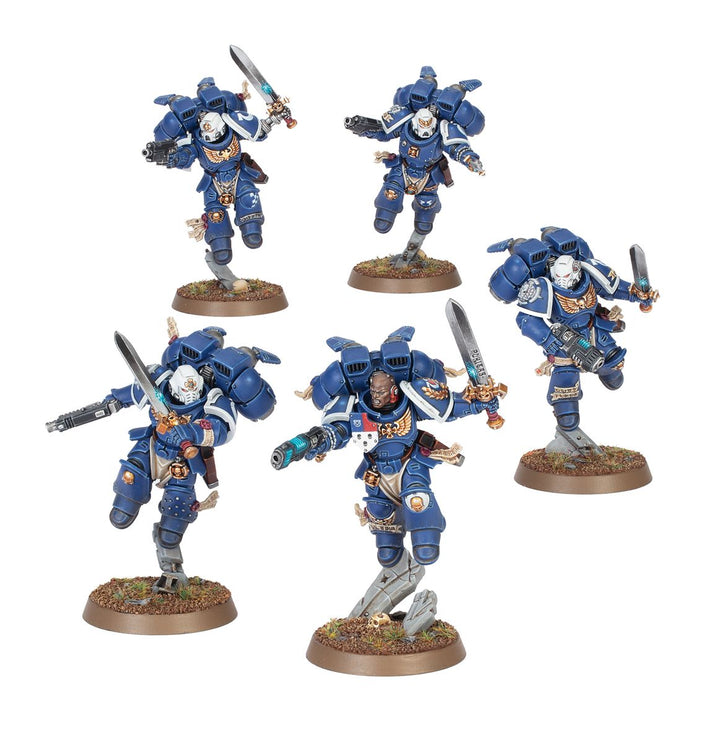 Warhammer 40k: Space Marines - Vanguard Veteran Squad with Jump Packs (Pre-Order)