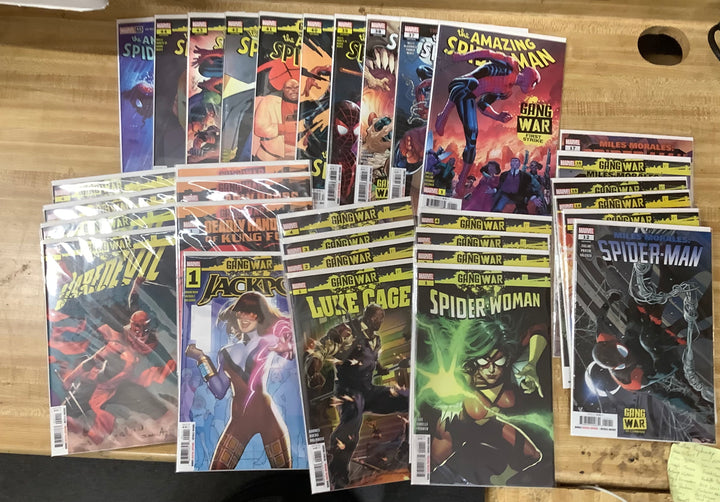 Lot of 32 Spider-Man: Gang War Marvel Comics Complete Event with All Tie-Ins!!