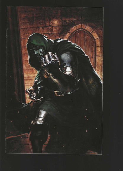 One World Under Doom #3 Variant (1:100) Gabriele Dell'Otto Full Art Virgin Edition