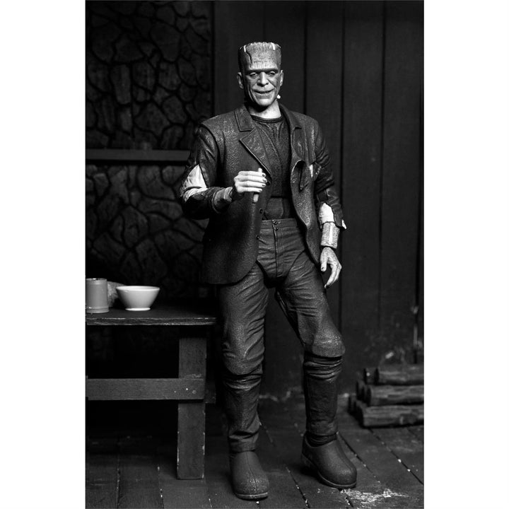 UNIVERSAL MONSTERS: Bride of Frankenstein - THE MONSTER (B&W 7IN AF)