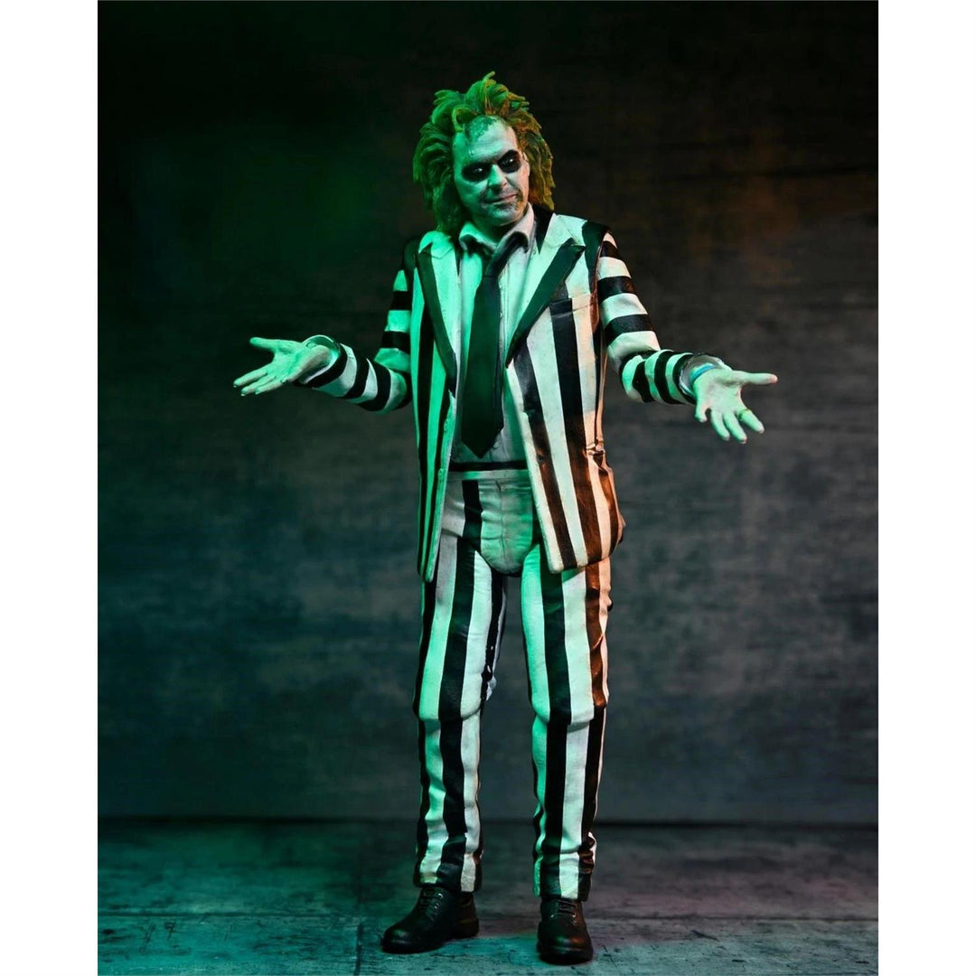 BEETLEJUICE BEETLEJUICE: ULT STRIPED SUIT - BEETLEJUICE (7IN AF)