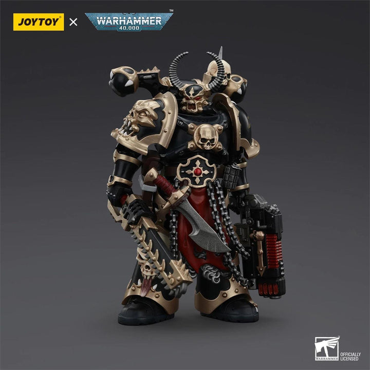 Warhammer 40k: Chaos Space Marines - Black Legion Chosen with Chainsword (Action Figure)