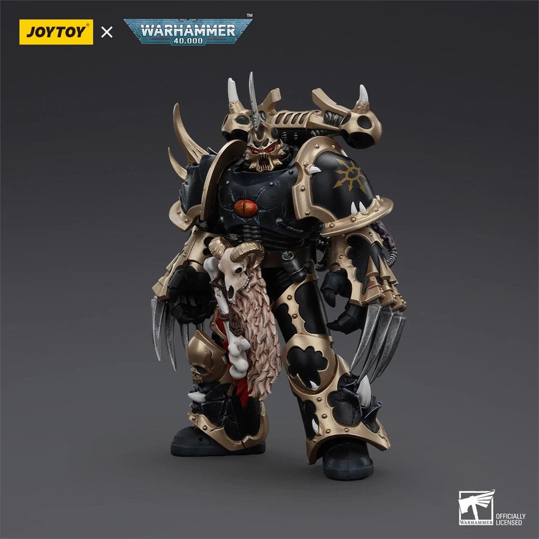 Warhammer 40k: Chaos Space Marines - Black Legion Chosen with Lightning Claws (Action Figure)