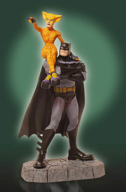 DC Direct The Dark Knight Strikes Again Batman & Catgirl Statue