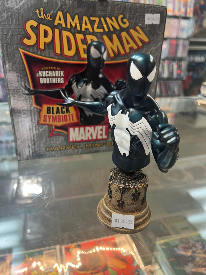 Amazing Spider-Man Symbiote Suit Bust