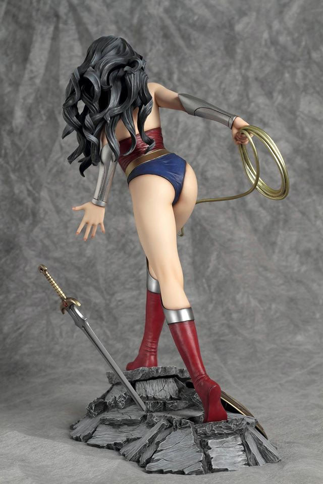 Yamato Fantasy Figure Gallery DC Comics Collection Wonder Woman Statue